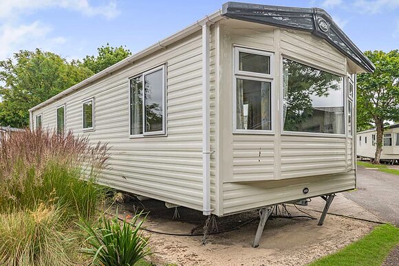 Gold 3 Caravan, Sleeps 8 parking, decking P - Cherry Tree, Burgh Castle, Great Yarmouth