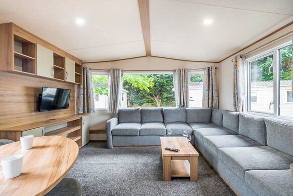 Gold 3 Caravan with parking - Cherry Tree, Burgh Castle, Great Yarmouth