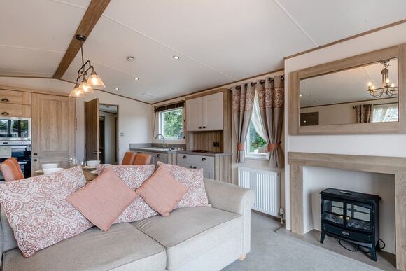 Gold Premium 2, Slps 6, decking P, Gold Premium Caravan with decking - Cherry Tree, Burgh Castle, Great Yarmouth