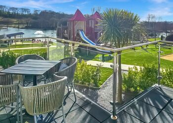 Lake Ground Floor Apartment Hot tub - Clawford Lakes Resort and Spa, Clawton, Nr Holsworthy