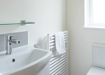 Orchard Luxury 2 CL Hot Tub Pet 