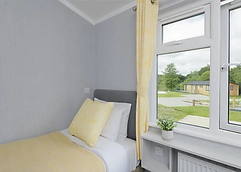 Orchard Deluxe 2 Pet HT 