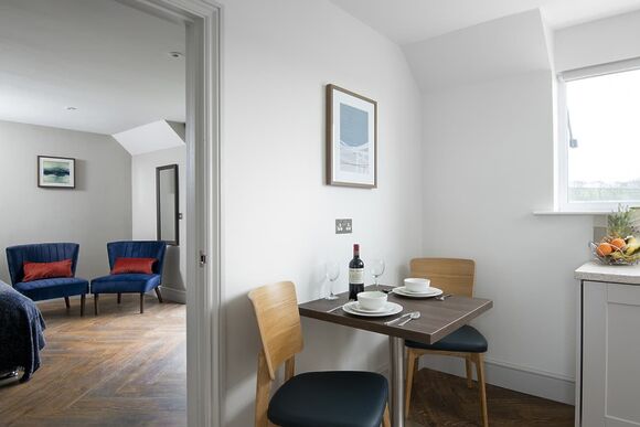  Typical apartment, please note interiors may vary. 