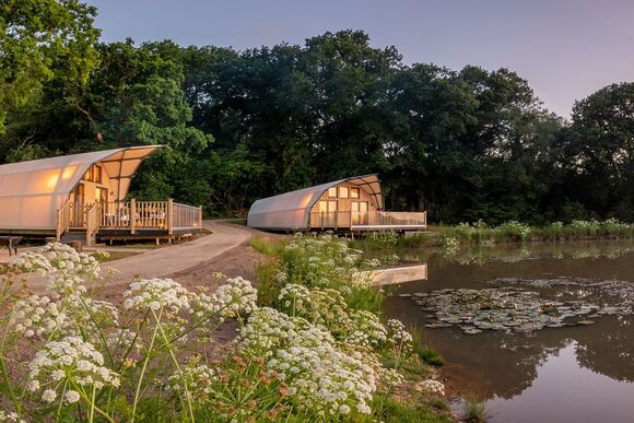 Luxury Cocoon - Clawford Lakes Resort and Spa, Clawton, Nr Holsworthy