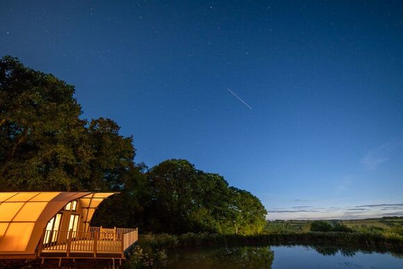 Luxury Cocoon - Clawford Lakes Resort and Spa, Clawton, Nr Holsworthy