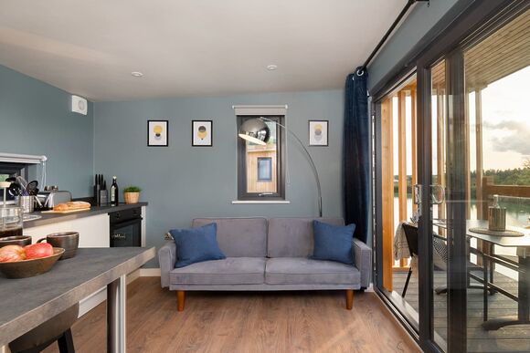 Signature Lake Pods - Clawford Lakes Resort and Spa, Clawton, Nr Holsworthy