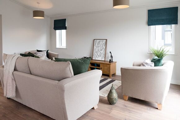 All imagery shown is a representation only. Style, decor and exact views vary by lodge. 