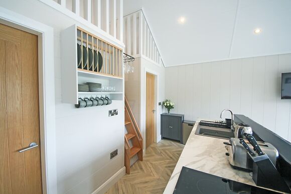 Floating Lodge with Mezzanine - Clawford Lakes Resort and Spa, Clawton, Nr Holsworthy