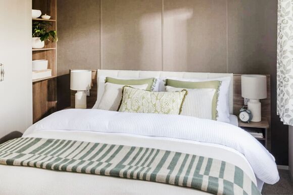 Oak 3 Holiday Home Hillside View Hot Tub (Pet) - Clawford Lakes Resort and Spa, Clawton, Nr Holsworthy