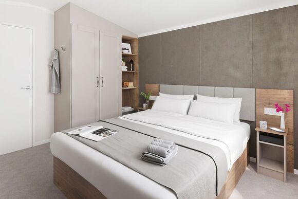 Oak 3 Holiday Home Hillside View Hot Tub (Pet) - Clawford Lakes Resort and Spa, Clawton, Nr Holsworthy