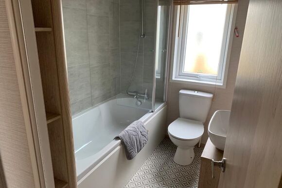 Lodge Hot Tub 3 Bed No Pets - Clarach Bay Holiday Village, Clarach Bay, Nr Aberystwyth