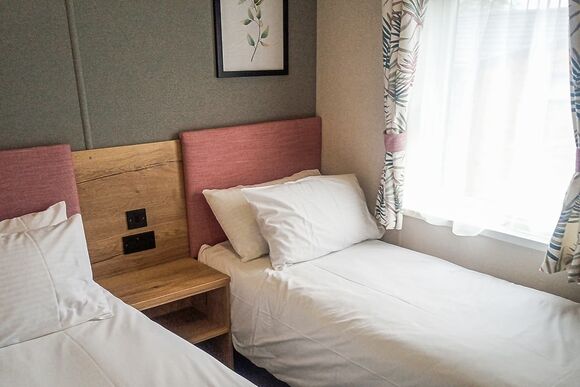 Lodge Hot Tub 4 Bed No Pets - Clarach Bay Holiday Village, Clarach Bay, Nr Aberystwyth