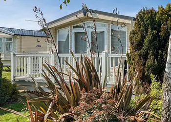 Cleethorpes Pearl Holiday Park, Humberston, Nr Cleethorpes