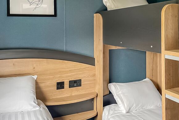 Oakwood 7 Berth - Cleethorpes Pearl Holiday Park, Humberston, Nr Cleethorpes