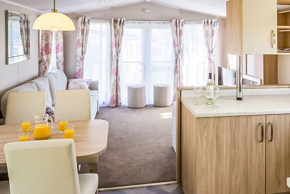 8 Berth Luxury Caravan - Cleethorpes Pearl Holiday Park, Humberston, Nr Cleethorpes