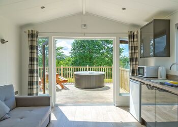 Micro Studio Lodge - Cleveland Hills View, Hutton Rudby, Yarm 