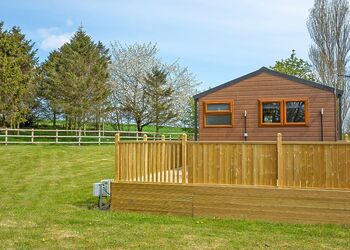 Micro Studio Lodge - Cleveland Hills View, Hutton Rudby, Yarm 