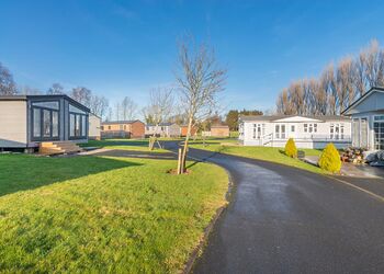 Holiday Home 2 - Cleveland Hills View, Hutton Rudby, Yarm 