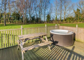 Holiday Home 2 - Cleveland Hills View, Hutton Rudby, Yarm 