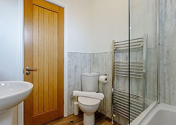 Sycamore Lodge Spa (Pet) 
