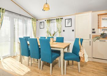 Diamond Lodge 4 Bedroom - Clwydian View at ParcFarm, Mold