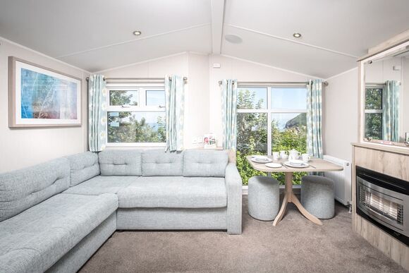 2 Bed Gold Caravan - Combe Martin Beach, Combe Martin