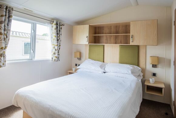 2 Bed Bronze Caravan - Combe Martin Beach, Combe Martin