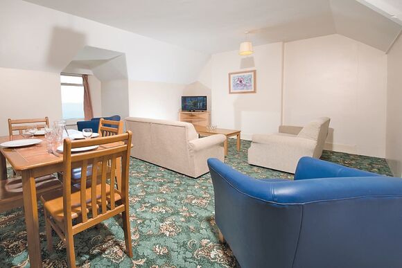 2 Bed Manor Apartment - Combe Martin Beach, Combe Martin