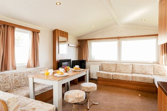 Bronze  2 Caravan - Coghurst Hall, Hastings