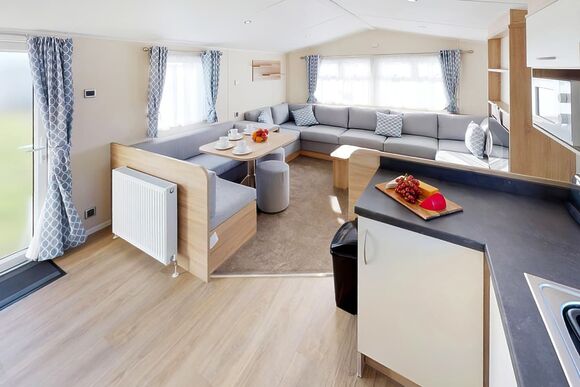Silver Plus 2 Caravan Sleeps 4 - Coghurst Hall, Hastings