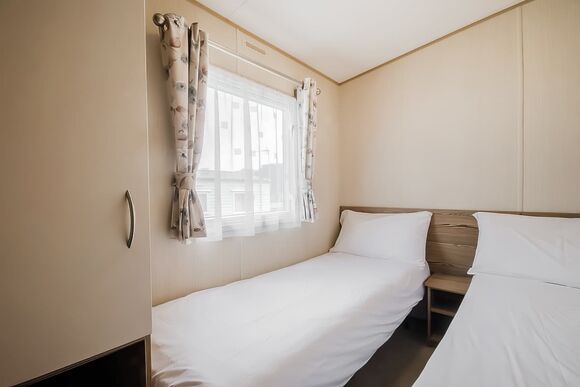 Silver  3 Caravan (Pet) - Coghurst Hall, Hastings