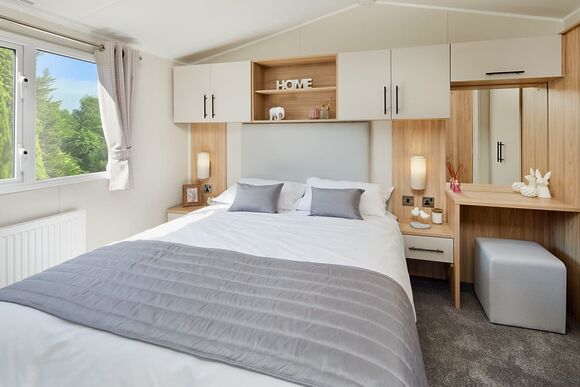 Platinum 8 Caravan - Coastfields Holiday Village, Ingoldmells, Skegness