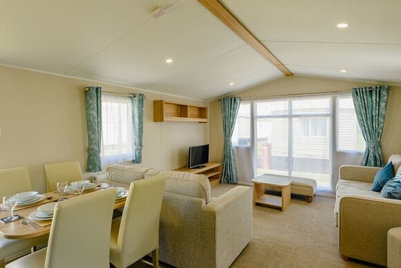 Luckie the Lion Gold 8 Caravan - Coastfields Holiday Village, Ingoldmells, Skegness