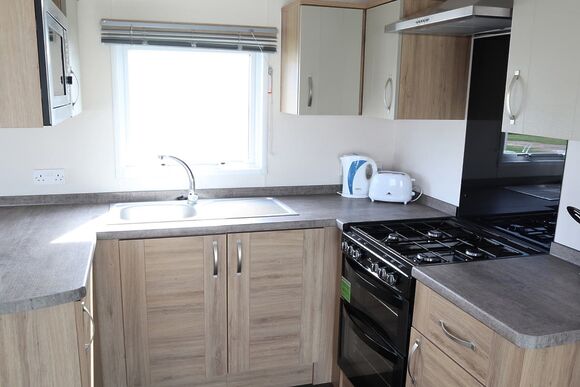 Gold 6 (Pet) - Coastfields Holiday Village, Ingoldmells, Skegness