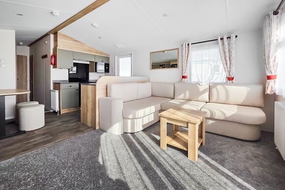 Brand New Luxury Silver Caravan - Coastfields Holiday Village, Ingoldmells, Skegness