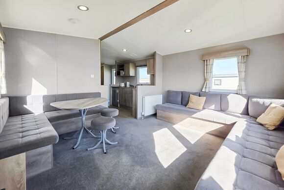 Brand New Luxury Silver Caravan sleeps 8 - Coastfields Holiday Village, Ingoldmells, Skegness