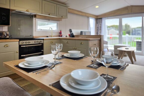 Platinum 4 berth - Coastfields Holiday Village, Ingoldmells, Skegness