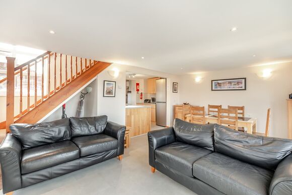 Cooke&rsquo;s Cottage - Captain Cook&rsquo;s Haven, Larpool, Whitby