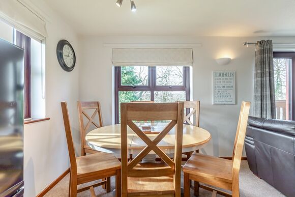 Navigator Cottage - Captain Cook&rsquo;s Haven, Larpool, Whitby