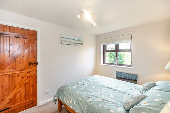 Navigator Cottage - Captain Cook&rsquo;s Haven, Larpool, Whitby