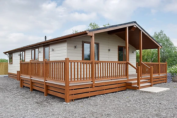 Lake View Lodge - Coole Acres Fishery & Leisure Park, Newhall, Nr. Nantwich