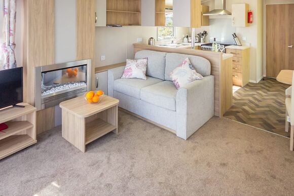 8 Berth Luxury Caravan - Mersea Island Holiday Park, Mersea Island, Colchester