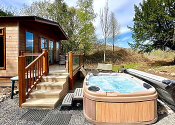 Acorn Retreat 