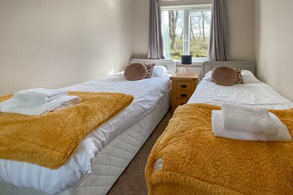 Blencathra Lodge - Crake Valley, Water Yeat, Nr Coniston