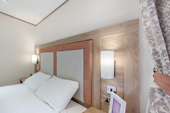 Gold Premium Caravan with parking, ensuite, decking & sea view P, Gold Premium, parking, ensuite, decking & sea view - Crantock Beach, Newquay