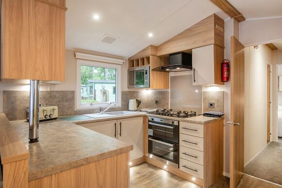 Gold Premium, parking, decking & sea view - Crantock Beach, Newquay