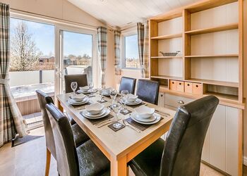 Cedar Lodge, Cedar Lodge WF, Cedar Lodge - Crealy Resort, Clyst St Mary, Nr Exeter