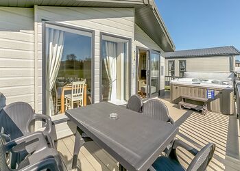 The Escape - Crealy Resort, Clyst St Mary, Nr Exeter