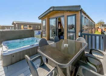 Sooty Suite - Crealy Resort, Clyst St Mary, Nr Exeter