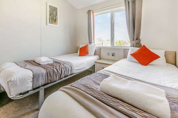 Cedar Lodge, Cedar Lodge WF, Cedar Lodge - Crealy Resort, Clyst St Mary, Nr Exeter